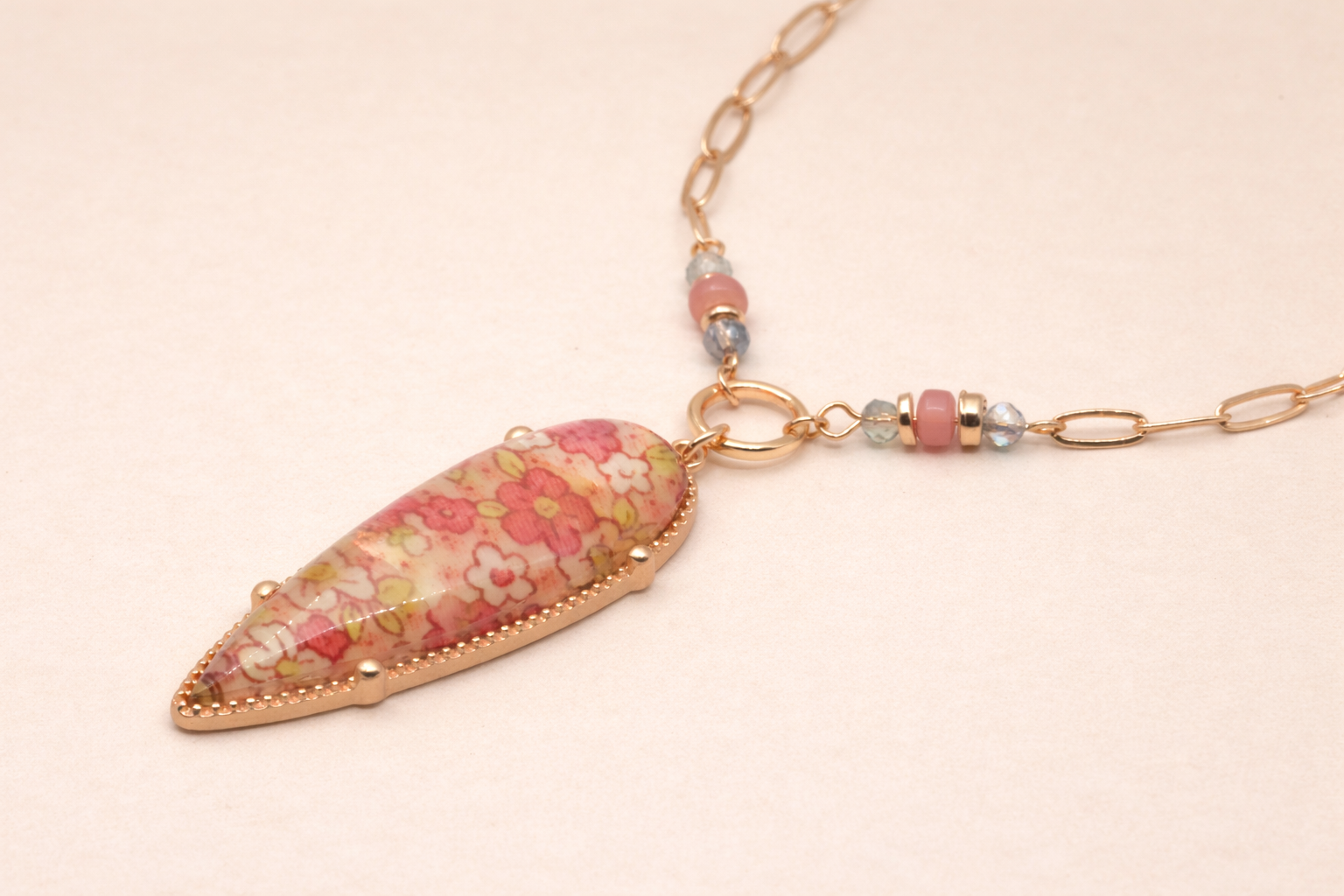 Vintage Floral Pendant Necklace for Women