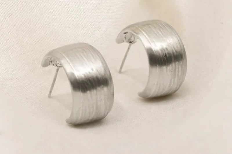 Stainless Steel Silver Polish Fancy Earring Anti-Tarnish & Anti-Allergic for Girls (Design 2)