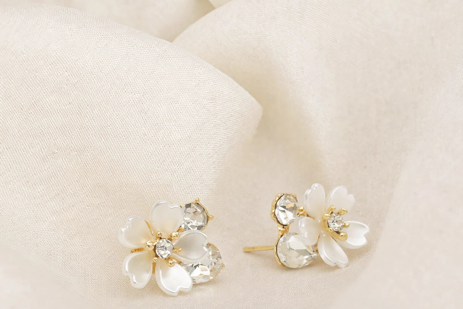 18kt Gold Polish Fancy Earring Anti-Tarnish & Anti-Allergic for Girls