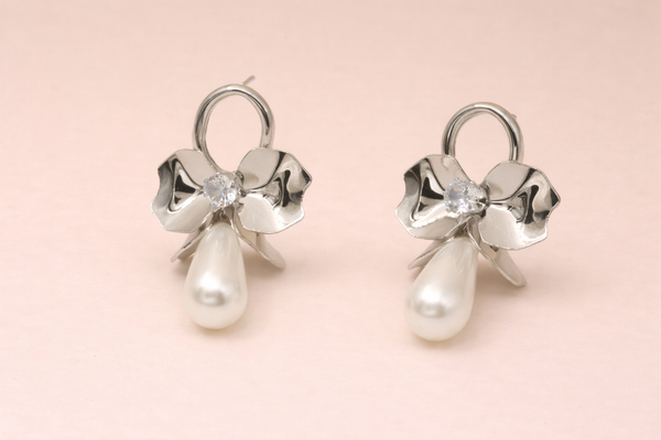 Stainless Steel with Pearl for Women – Silver