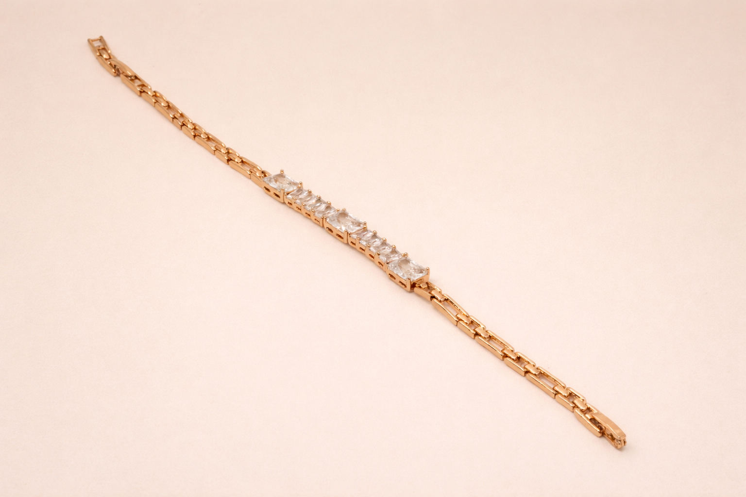 18kt Rose Gold Polish Fancy Bracelet with Diamond Anti-Tarnish & Anti-Allergic for Girls (Design 1)