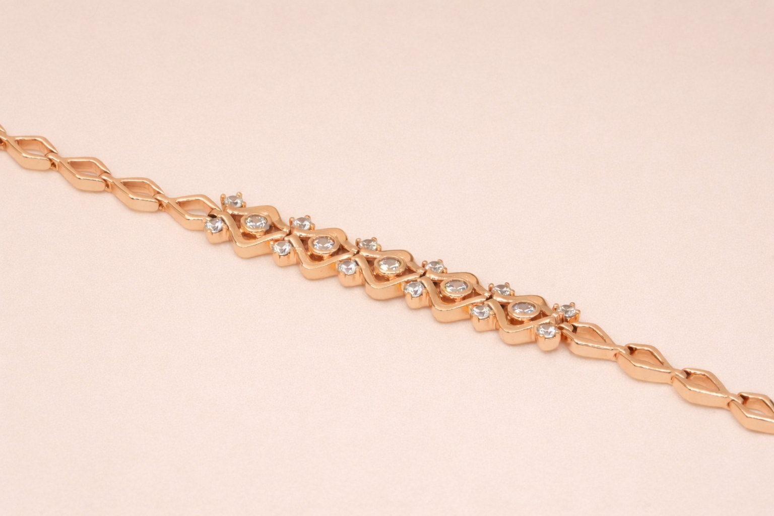 18kt Rose Gold Plated Bracelet with Diamond Anti-Tarnish Anti-Allergic for Girls