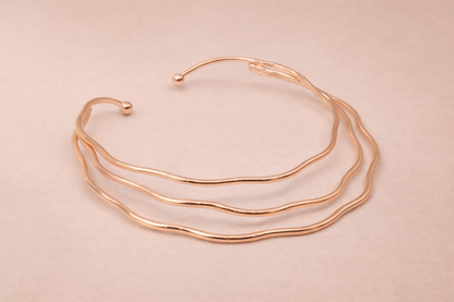 18kt rose gold polish necklace with triple -layer wave anti traish anti allergic for girls