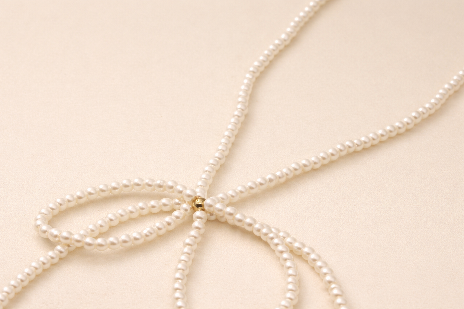 18kt Gold Polish Necklace with White Pearl Anti-Tarnish Anti Anti-Allergic for Girls