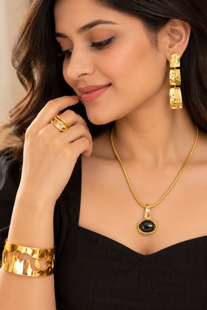 Gold & Black Onyx Jewellery Set