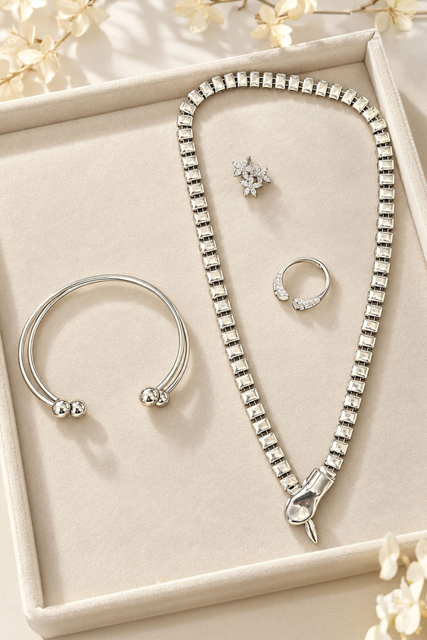 Silver Snake Motif Western Set