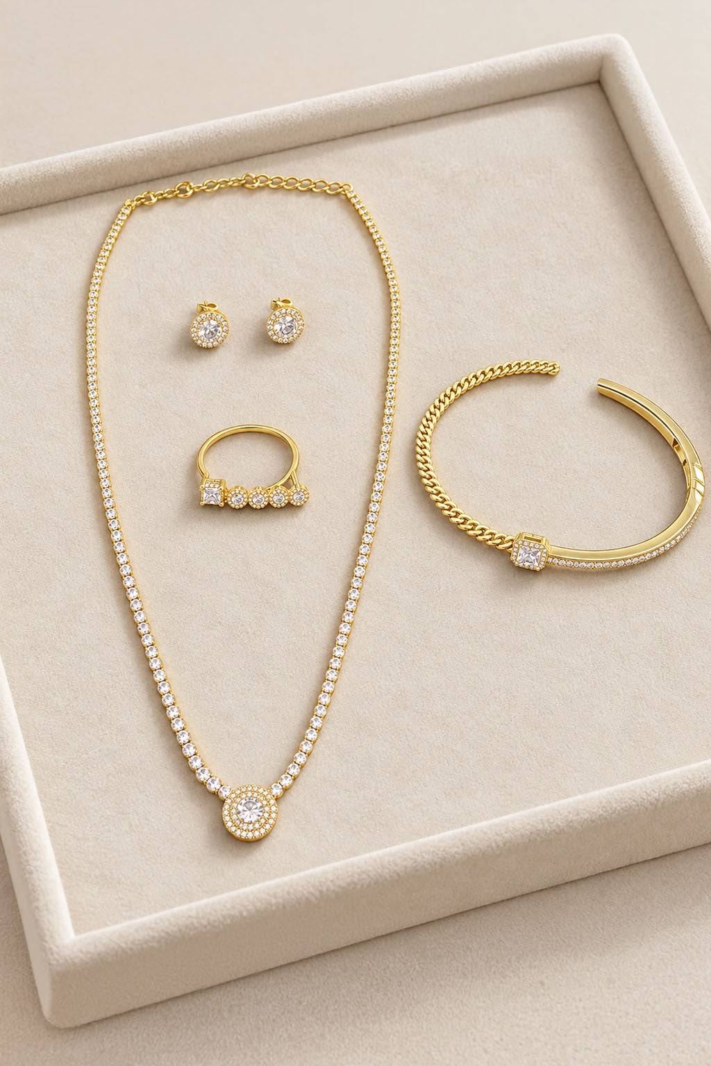 Golden American Diamond Set