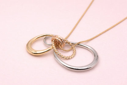 18kt gold polish necklace with rings pendant anti tranish anti allergic
