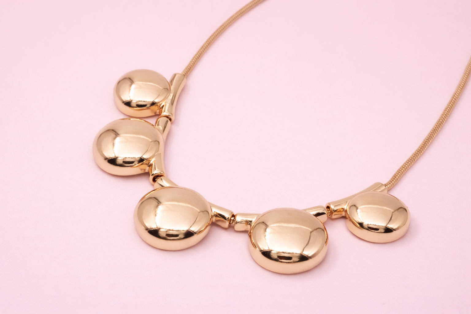 18kt Rose Gold Polish Fancy Necklace Anti-Tarnish & Anti-Allergic for Girls (Design 1)