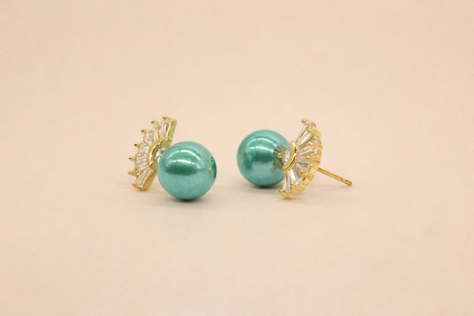 18kt Gold Polish with Crystal & Green Pearl Anti-Tarnish & Anti-Allergic Fancy Earring for Girl