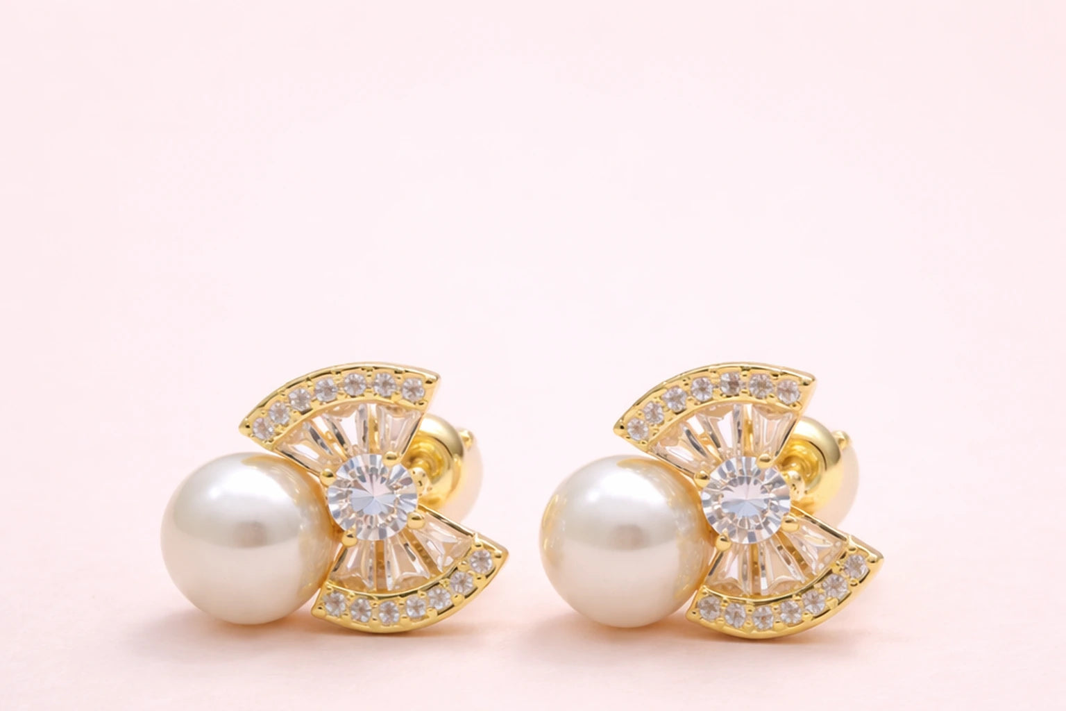 18kt Gold Polish with Pearl & Diamond Anti-Tarnish & Anti-Allergic Fancy Earring for Girl