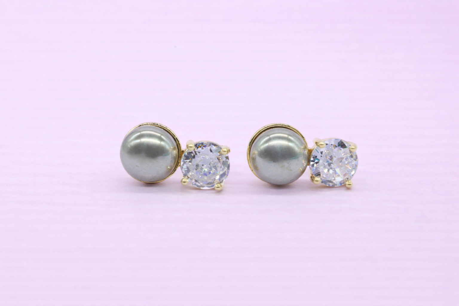 18kt Gold Polish with Swarovski Stone & Pearl Anti-Tarnish & Anti-Allergic Fancy Earring for Girls