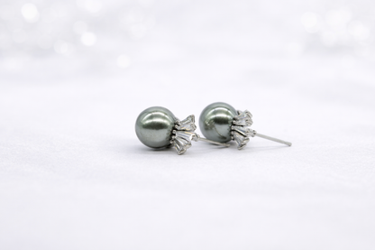stainless steal with silver polish with diamond & black pearl anti tarnish anti allergic fancy earring for girls