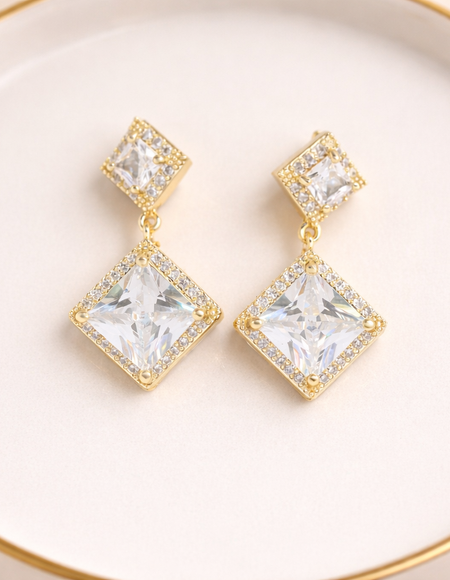 18kt gold polish with diamond & white swarovski stone anti tarnish anti allergic fancy earring for girls