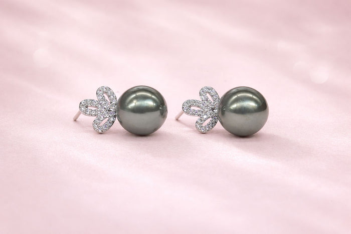 Dark Grey Pearl with Diamond Fancy Earring for Women – Silver