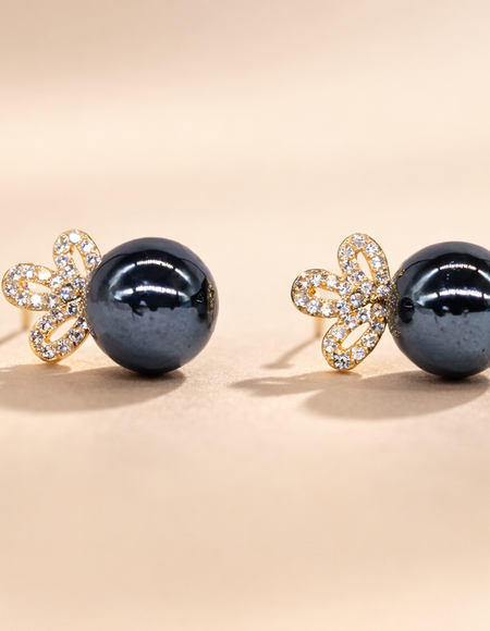 18 carat gold polish with dark blue colour pearl with diamond anti tarnish anti allergic fancy earring for girls