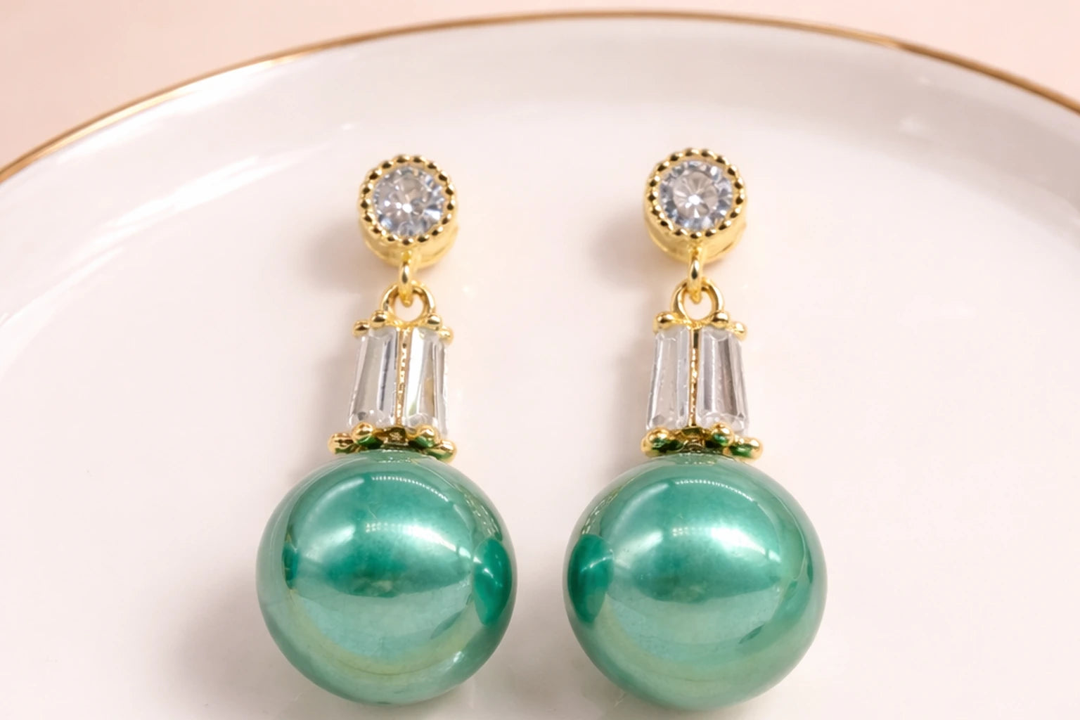 18kt Gold Polish with Green Colour Pearl with Swarovski Stone Anti-Tarnish & Anti-Allergic Fancy Earring for Girls