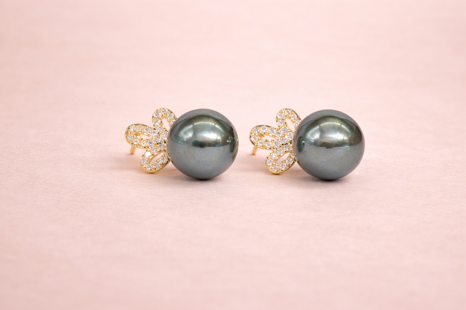 18kt Gold Polish with Pink Colour Pearl with Diamond Anti-Tarnish & Anti-Allergic Fancy Earring for Girls (Design 2)