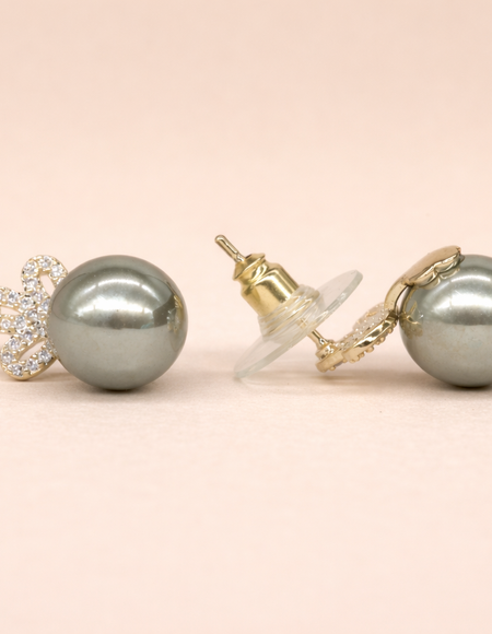 18 carat gold polish with pink colour pearl with diamond anti tarnish anti allergic fancy earring for girls