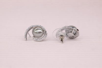 stainless steel silver polish silver colour pearl anti tarnish anti allergic facncy earing for girls
