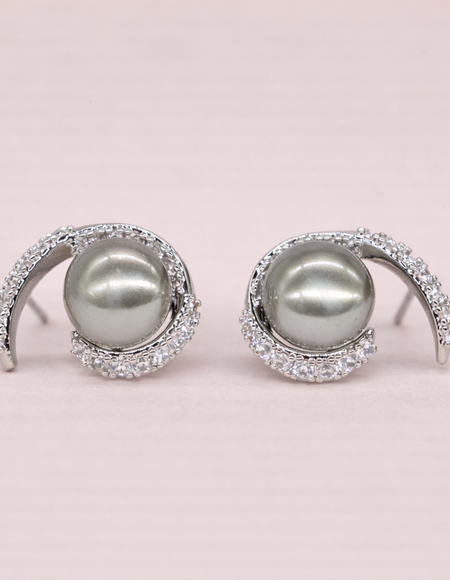 stainless steel silver polish silver colour pearl anti tarnish anti allergic facncy earing for girls