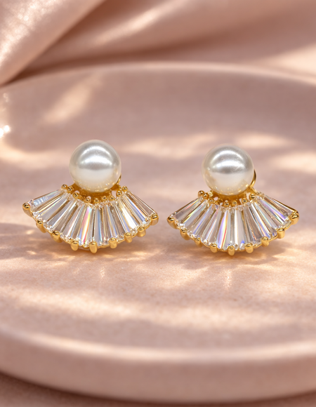 18kt gold polish earring with crystal & pearl with anti tranish anti allergic