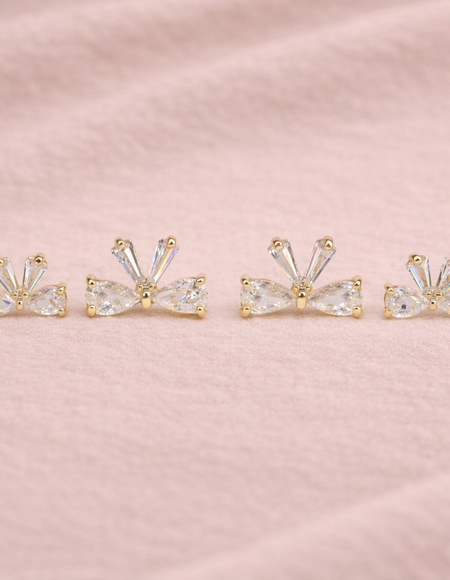 18KT gold polish earring set with crystal stone anti tranish anti allergic for girls