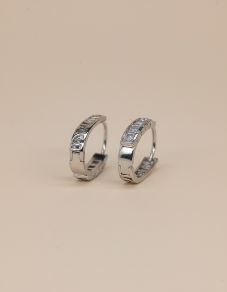 stainless steal silver polish with diamond anti tarnish anti allergic fancy earring for girls