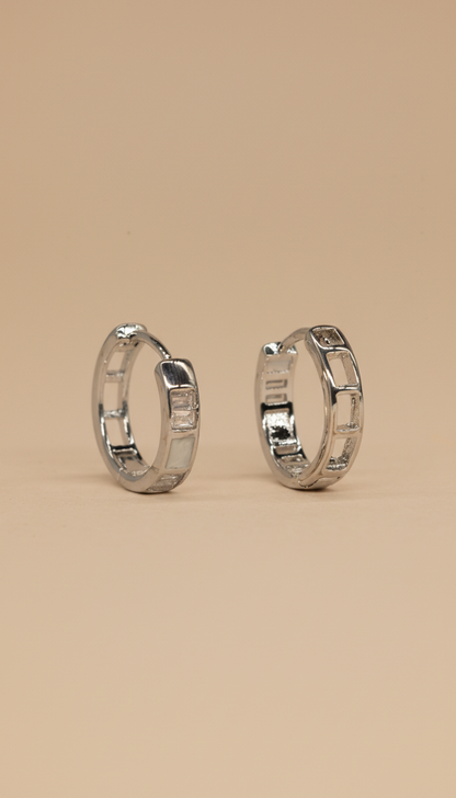 stainless steal silver polish with diamond anti tarnish anti allergic fancy earring for girls