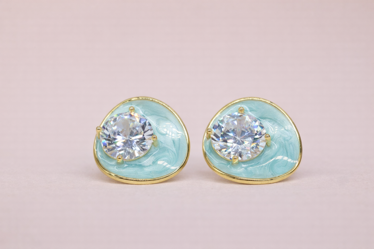 18kt Gold Polish with Swarovski Stone Anti-Tarnish & Anti-Allergic Fancy Earring for Girls