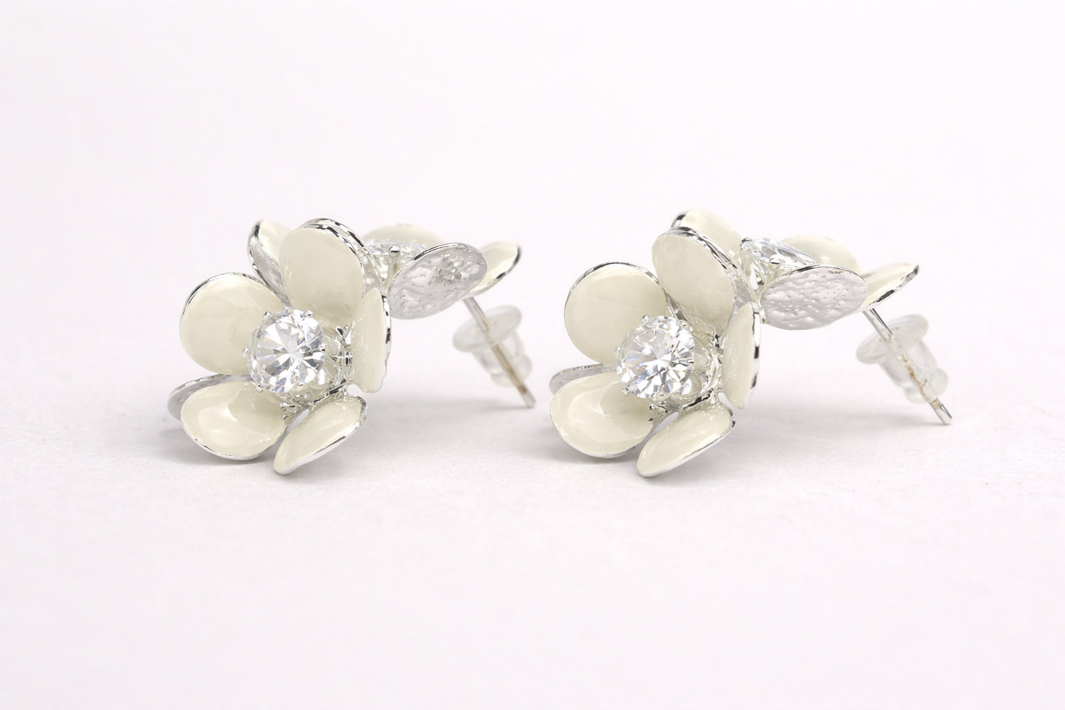 Swarovski Stone with 18kt Gold Polish Anti-Tarnish & Anti-Allergic Fancy Earring for Girls (Design 3)