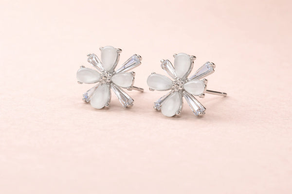 White Pearl & Diamond Fancy Earring for Women – Silver