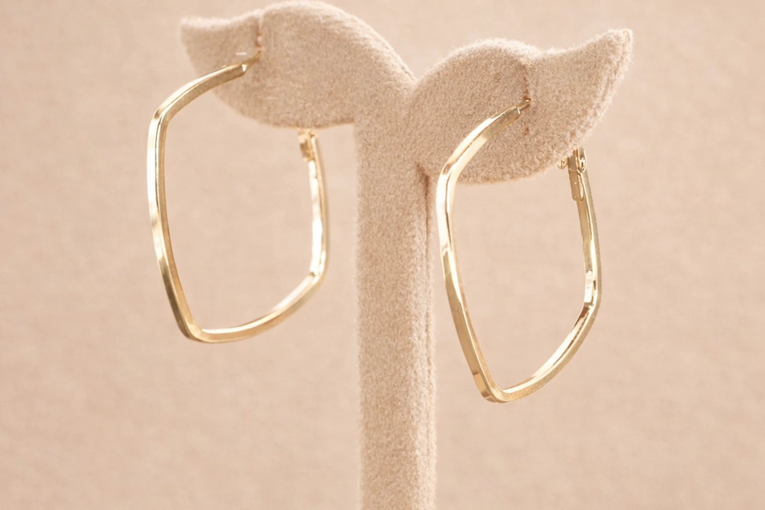 18kt Gold Polish Anti-Tarnish & Anti-Allergic Fancy Earring for Girls (Design 6)