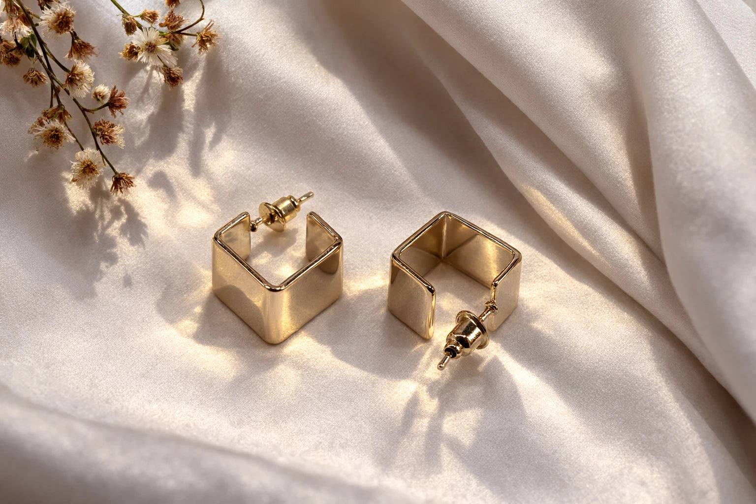 18kt Gold Polish Anti-Tarnish & Anti-Allergic Fancy Earring for Girls (Design 3)
