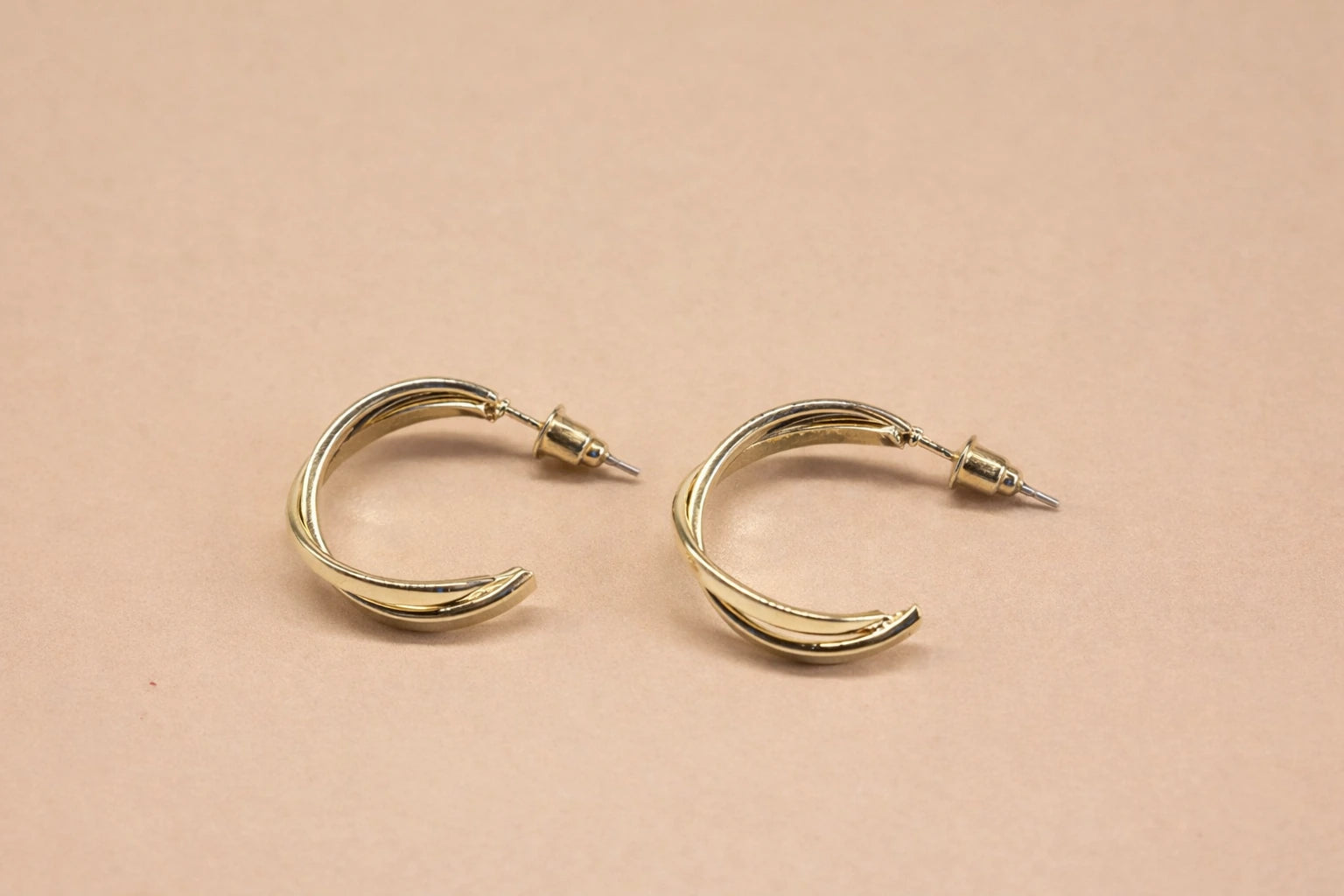 Stainless Steel Silver Polish Anti-Tarnish & Anti-Allergic Fancy Earring for Girls (Design 4)