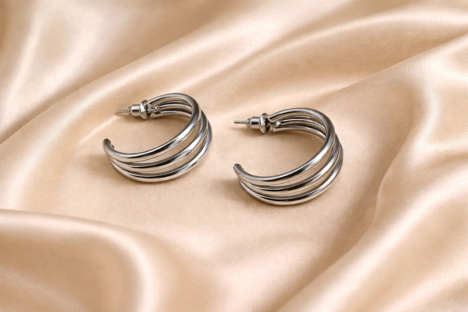 Stainless Steel Silver Polish Anti-Tarnish & Anti-Allergic Fancy Earring for Girls (Design 3)