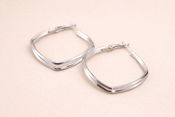 Stainless Steel Fancy Earring for Women (Design 2) – Silver