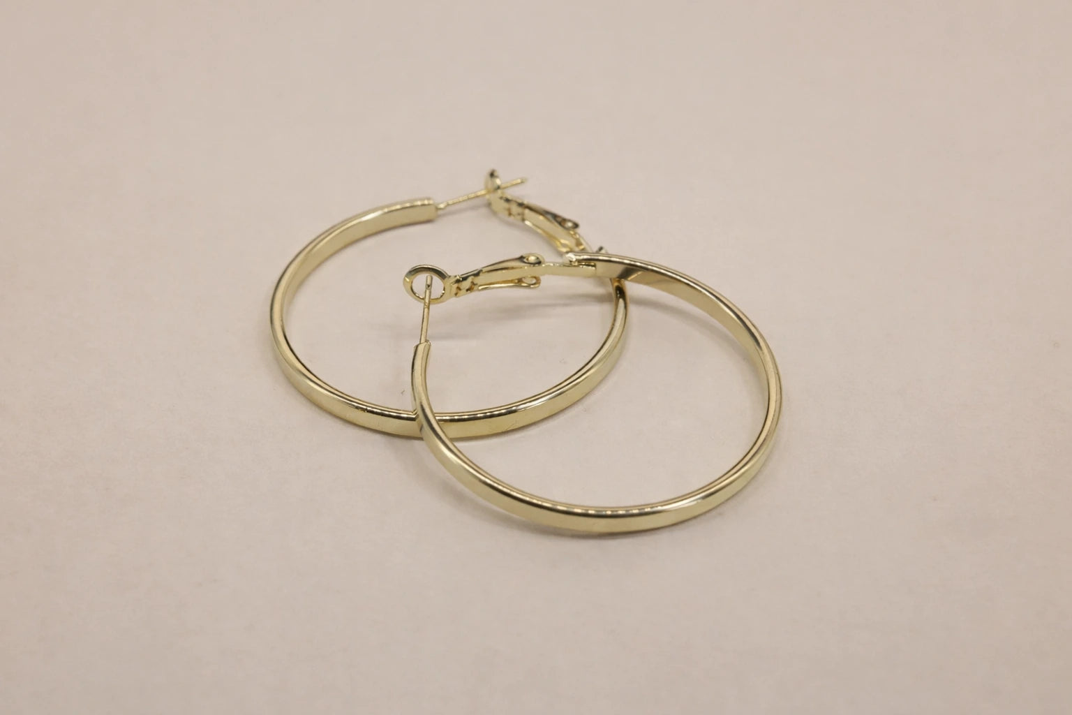 18kt Gold Polish Anti-Tarnish & Anti-Allergic Fancy Earring for Girls (Design 1)
