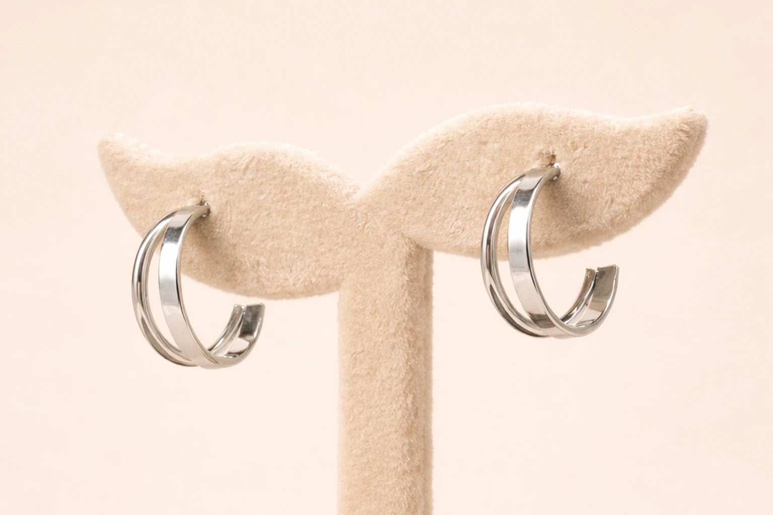 Stainless Steel Silver Polish Anti-Tarnish & Anti-Allergic Fancy Earring for Girls (Design 1)