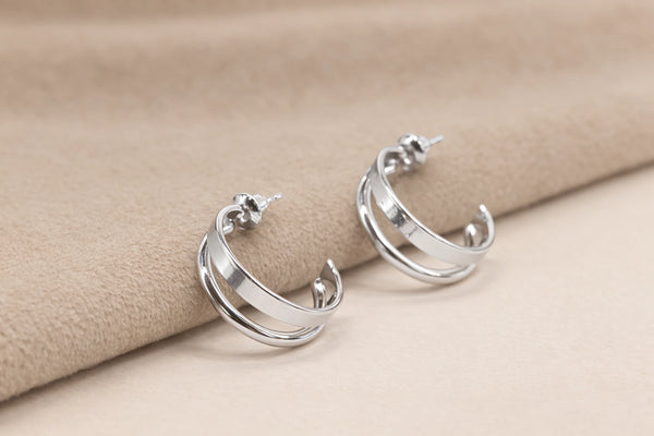 Stainless Steel Fancy Earring for Women (Design 1) – Silver