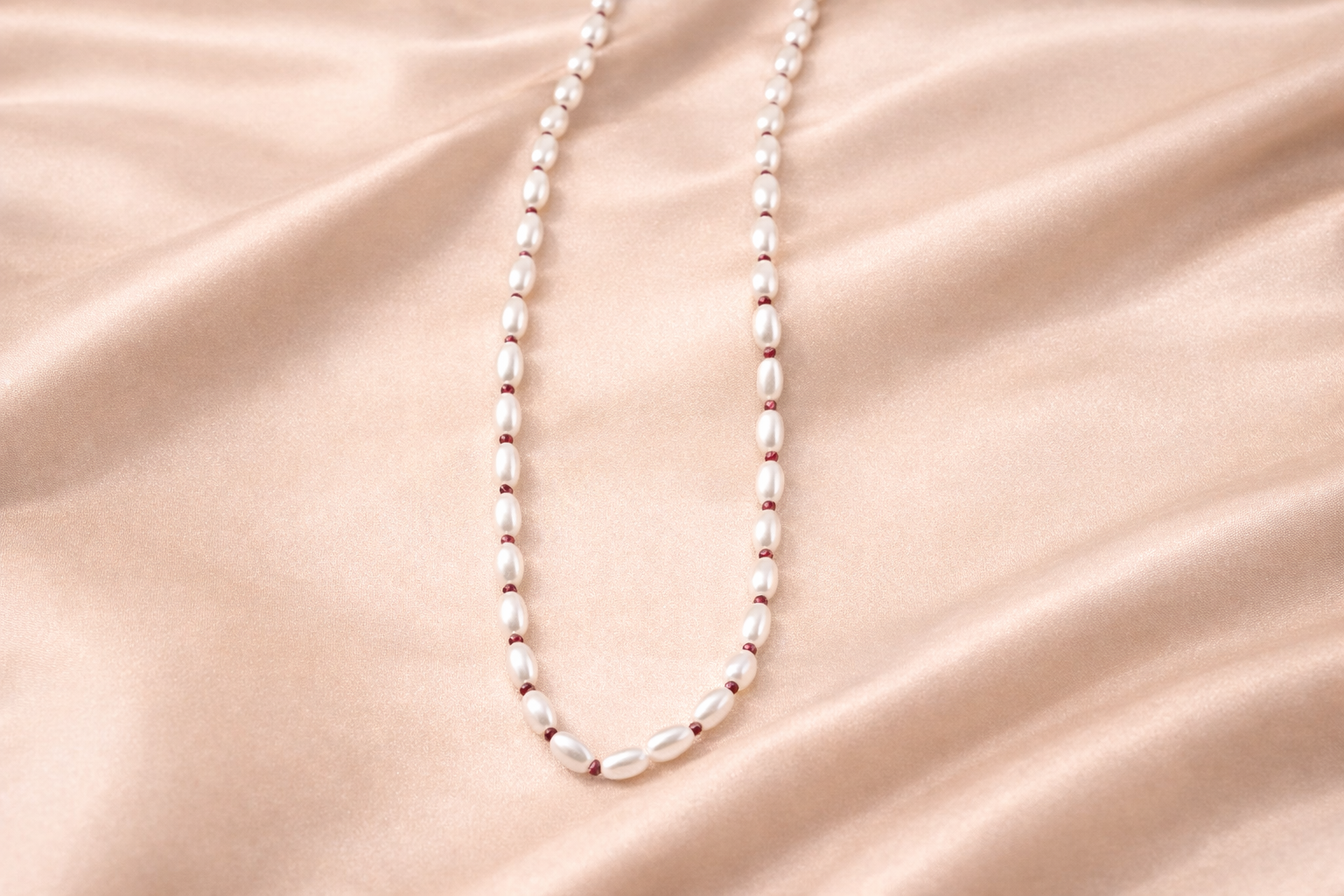 Fancy Pearl Necklace for Girls