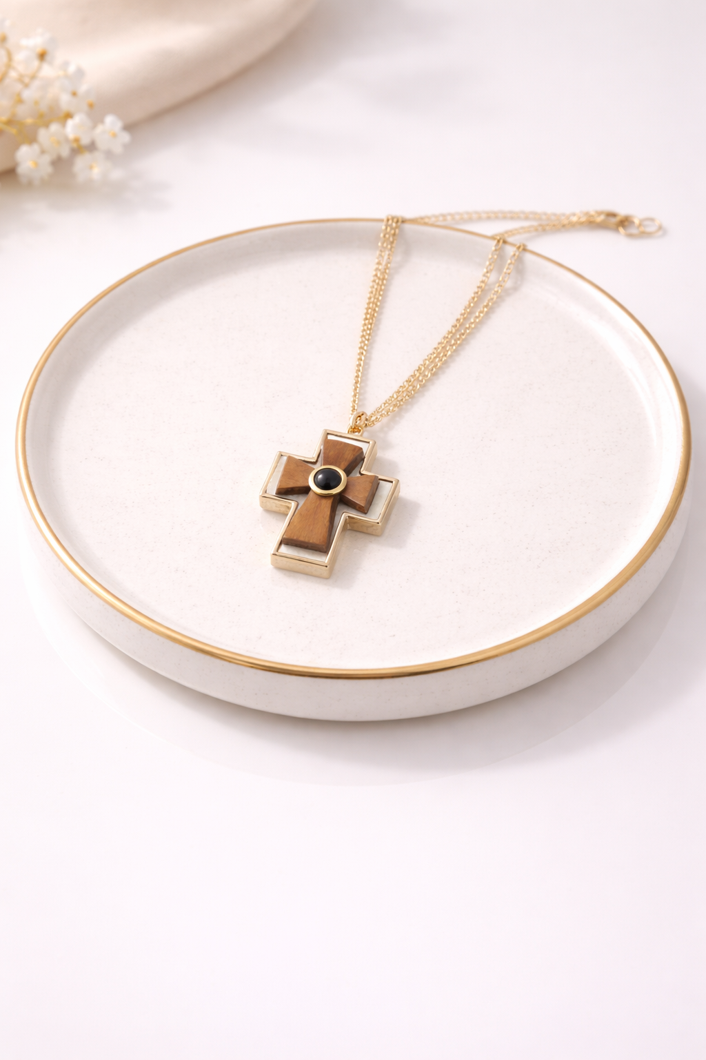 18kt Gold Plated Necklace with Pendant Anti-Tarnish & Anti-Allergic for Girls