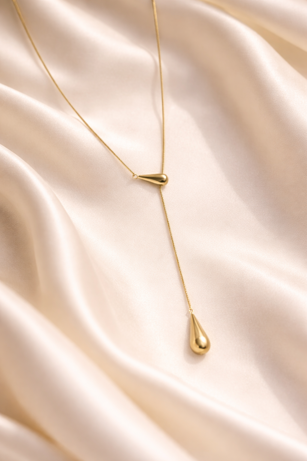18kt Gold Polish Fancy Necklace Anti-Tarnish & Anti-Allergic for Girls .
