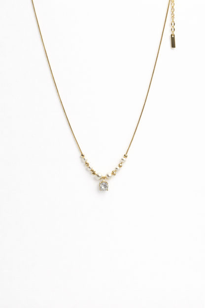 18 carat gold polish neckalce with swarovski stone pendant anti tranish anti allergic for girl