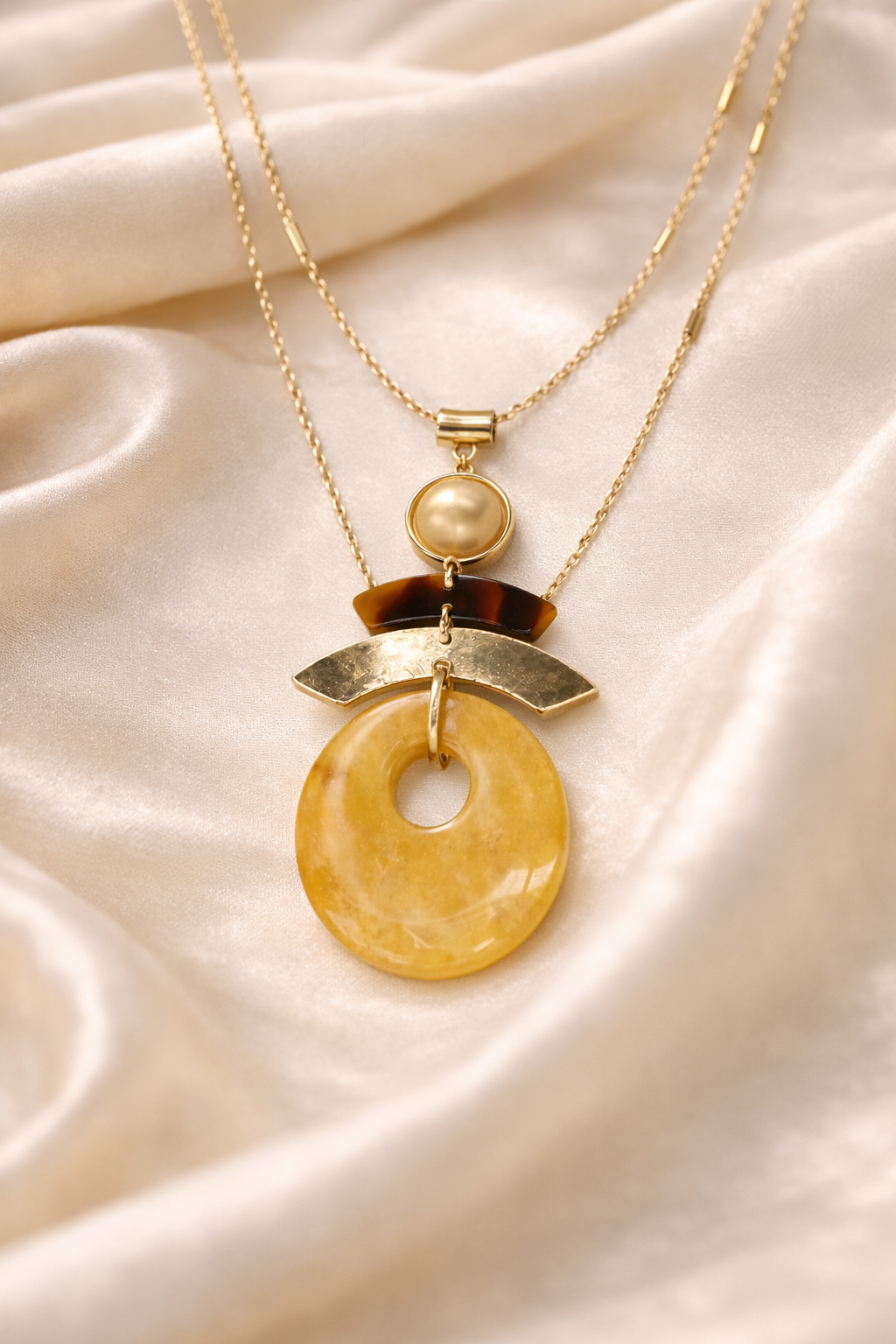 18kt Gold Polish Necklace with Pendant Anti-Tarnish & Anti-Allergic for Girls