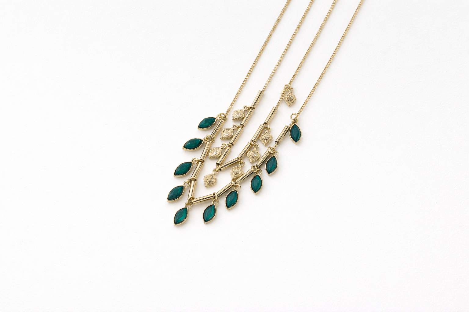 18kt Gold Polish Necklace with Swarovski Stone & Green Emerald Anti-Tarnish & Anti-Allergic for Girls