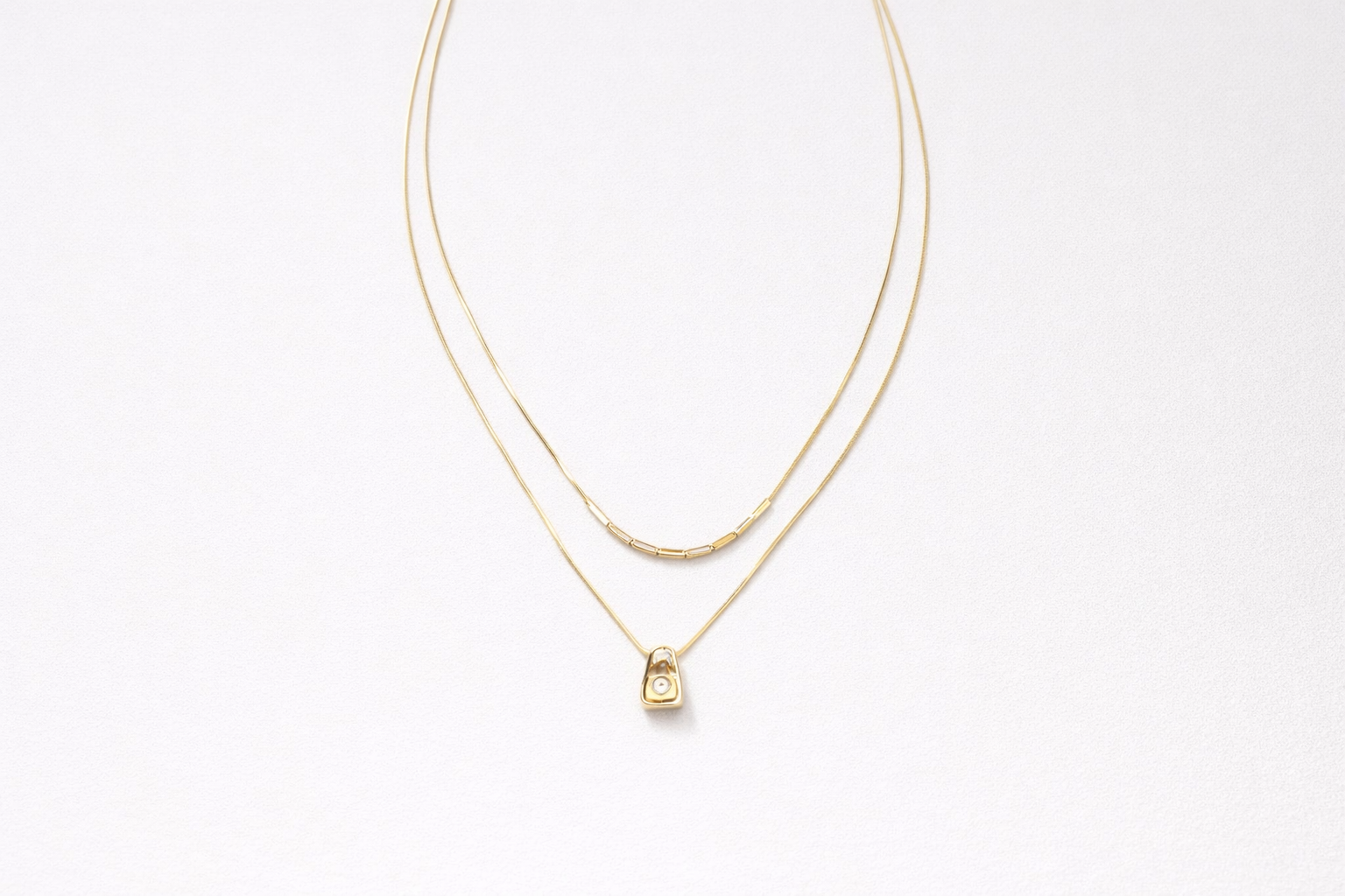 18kt Gold Polish Necklace with Lock Pendant Anti-Tarnish & Anti-Allergic for Girls