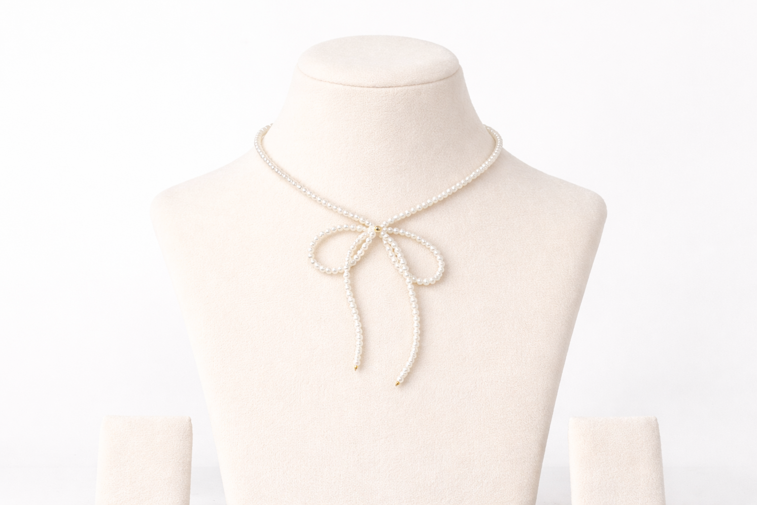 Pearl Coquette Necklace