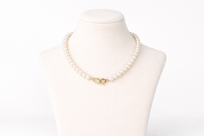 fancy pearls necklace