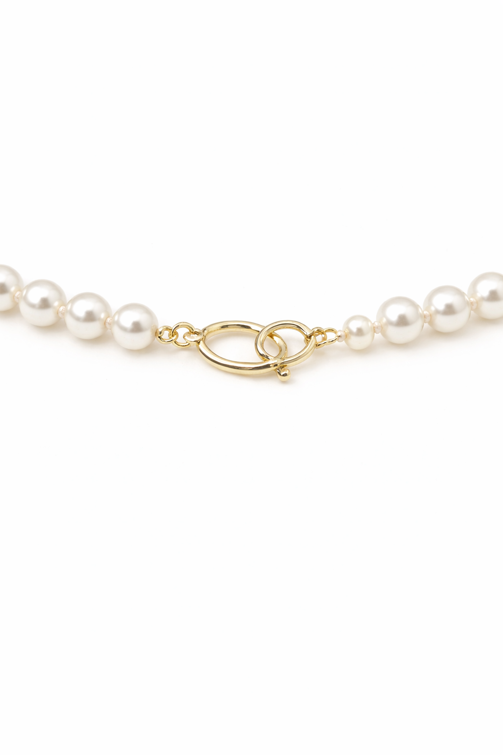 Fancy Pearls Necklace